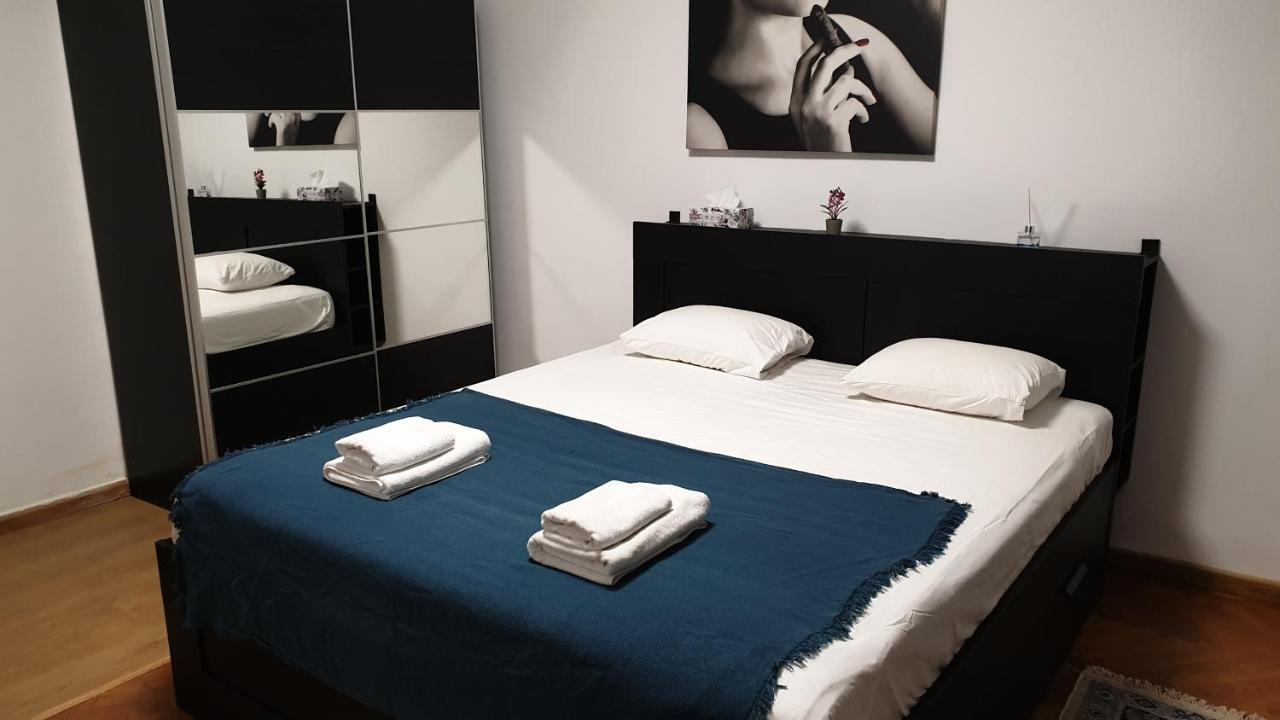 Old Town Bliss Appartement Boekarest Buitenkant foto
